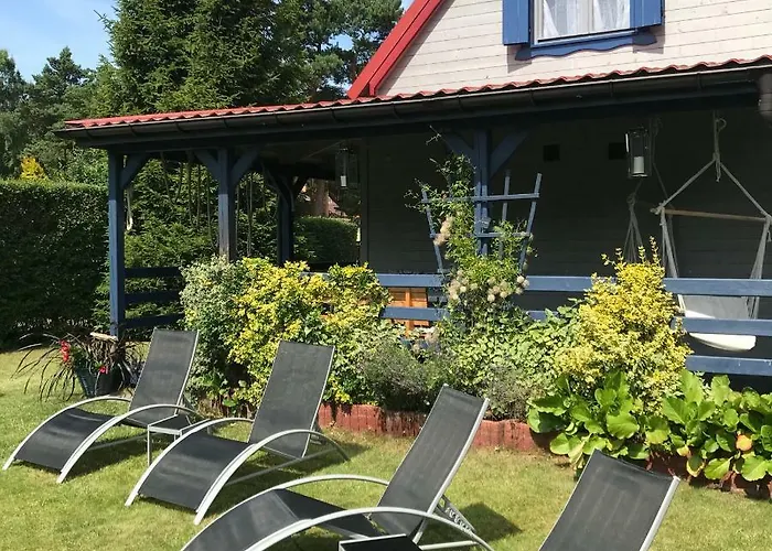 Semesterbostad Grey House *